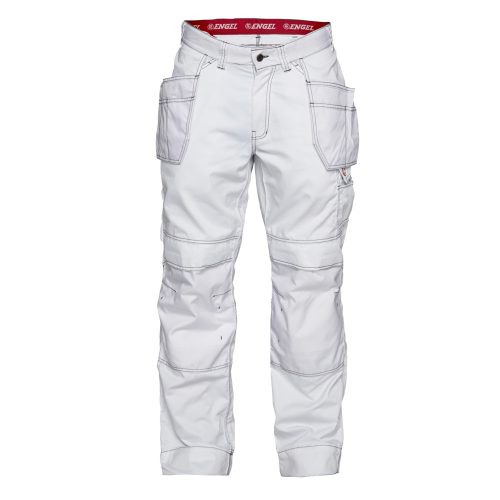 Kampfhose mit hängenden Werkzeugtaschen